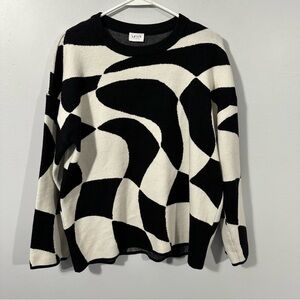 Le Lis Black and Off-White Geometric Sweater Size XS